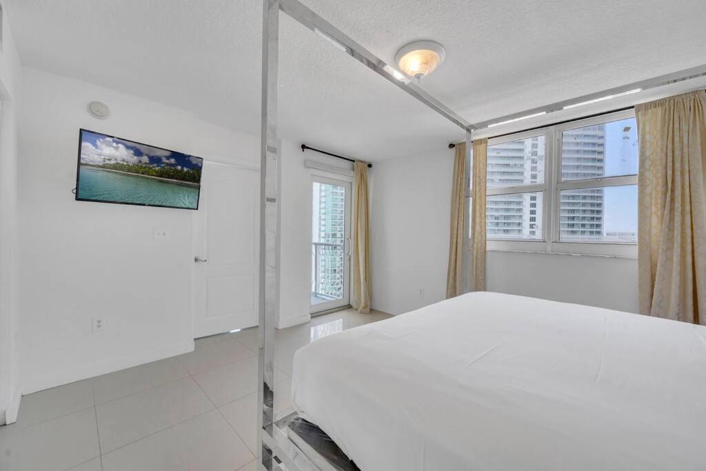 Luxurious Private Unit With Parking Leilighet Miami Eksteriør bilde