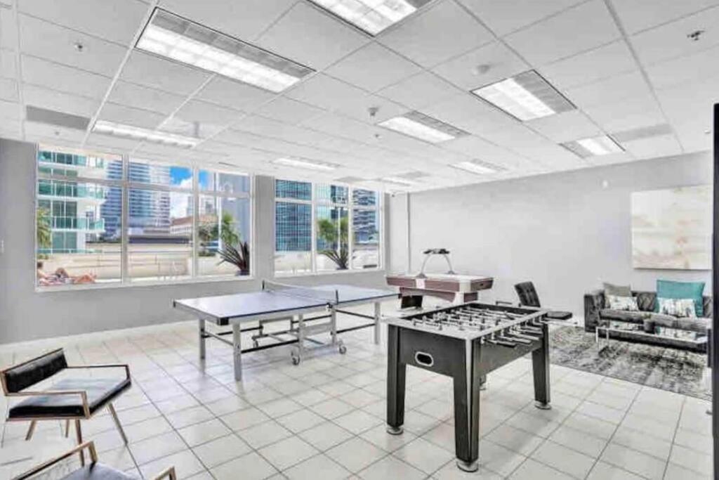 Luxurious Private Unit With Parking Leilighet Miami Eksteriør bilde
